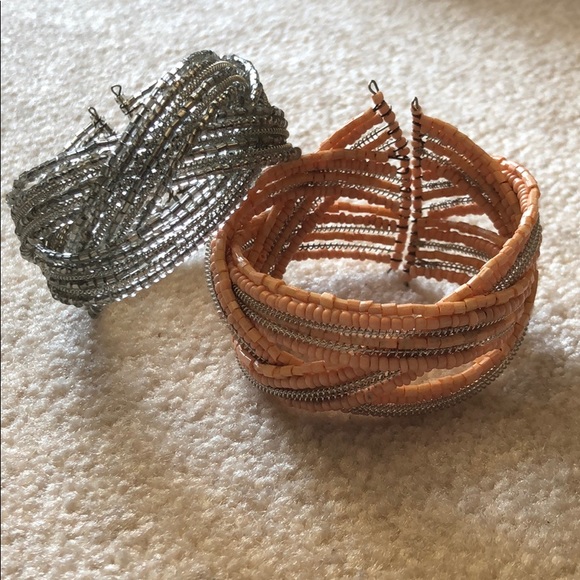 Two beaded bracelets - Picture 2 of 5